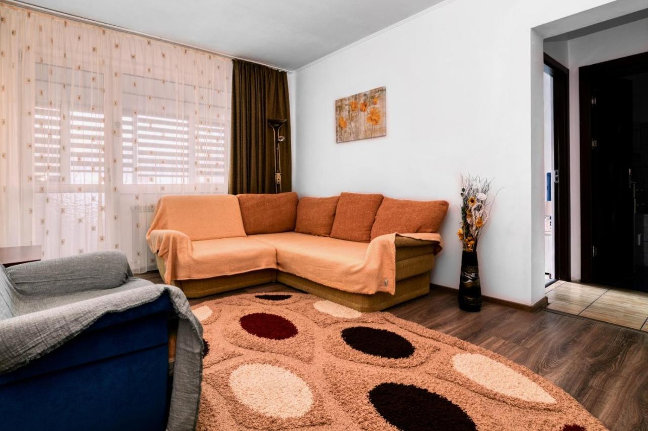 Ioly Apartments Constanta Bagian luar foto